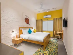 Bedzzz Varanasi by Leisure Hotels, 1 Km from Dashwasamedh Ghat