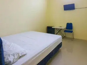 TF Homestay Near Alun Alun Caruban