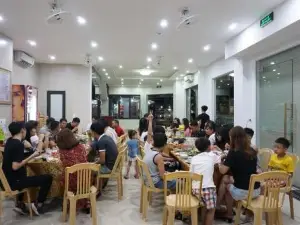 Thanh Tu Hotel