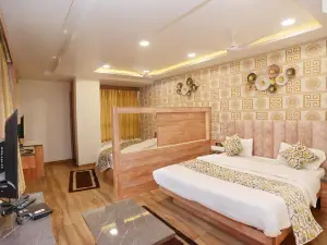Hotel Lee Gold