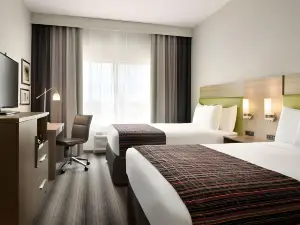 Country Inn & Suites by Radisson, Indianola, IA