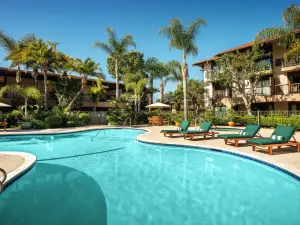 DoubleTree by Hilton Claremont