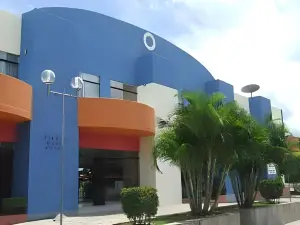 Fiesta Park Hotel