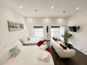 FoxHouse Studio Apartments