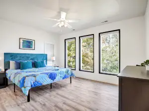Elevated Views and Private Dock with Kayaks - Stunning Lakefront Haven