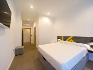 Konk Hostel