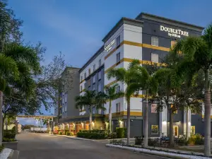 DoubleTree by Hilton Sarasota Bradenton Airport