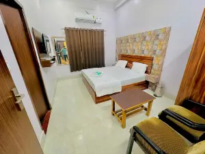 Raghuvar Inn