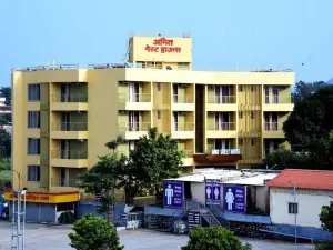 Hotel Amit Palace