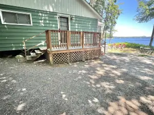 Placyd Pines Limit 8 4臥室的小屋由RedAwning