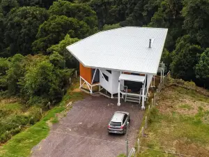 Arisa Mountain House