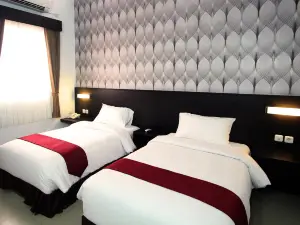 Grand Hotel Sampit