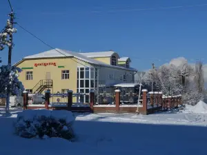 Altamira Hotel