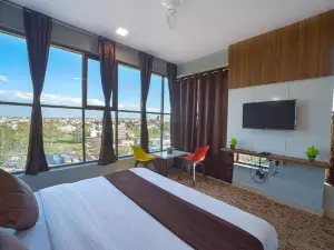 Hotel Jurkis, Kolhapur