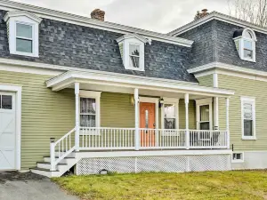 Downtown Lancaster French Victorian Gem!