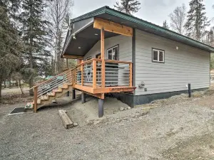 Cozy Downtown Soldotna Cabin Dogs Welcome!