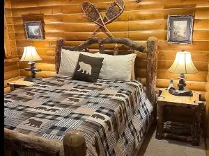 Mountain Masterpiece - Beautiful Cabin on 2.2 Acres at Wildbasin 3 Bedroom Cabin