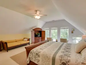 Waterfront Casabella Cottage w/ Kayaks & Fishing