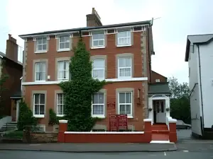 โบล์ เกลส เฮ้าท์