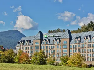 Holiday Inn & Suites North Vancouver