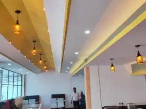 Hotel Sandhya
