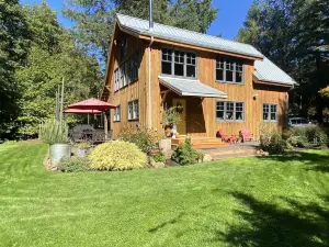 Escape the hustle and bustle and unwind at RIVERLOFT! Tranquility Awaits!