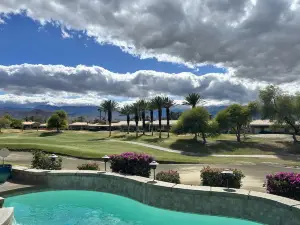 Available Dec. of 2025 and Jan. of 2026Beautiful Golf Course/ Mountain Views!