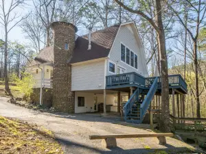 Secluded Haven - WiFi, Nature Retreat, Peaceful Getaway