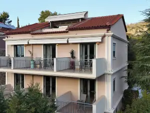 アエリノン ゲストハウス