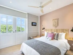 Comfy Love Nest w/ Private Pacific View