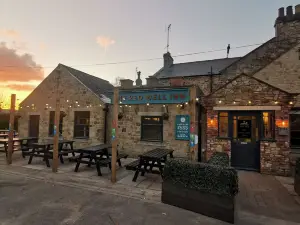 The Redwell Inn