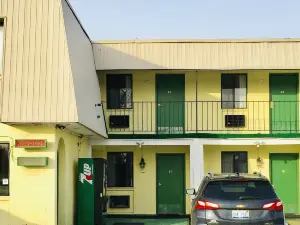 Granada Inn Motel - Kalkaska