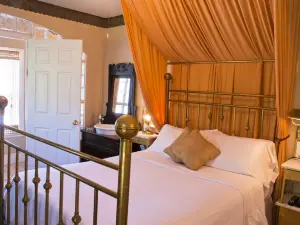 Historic Inn Vacation Rental