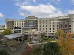 엠버시 스위트 바이 힐튼 잭슨 노스 리지랜드