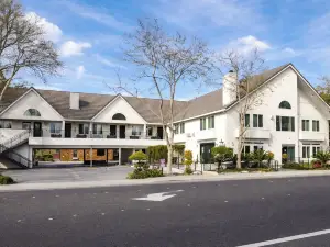 Aggie Inn, Ascend Hotel Collection