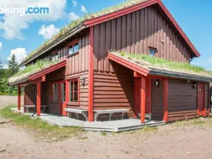 Amazing Home in Trysil with 4 Bedrooms, Sauna and Internet