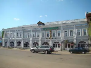 Lion Hotel