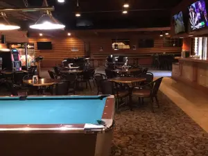 Grove Motor Inn