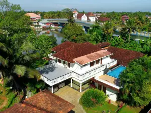 Triveny River Palace