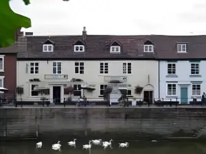 The Mug House Inn