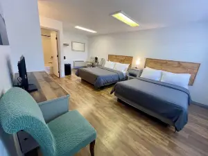 The Klassic Inn