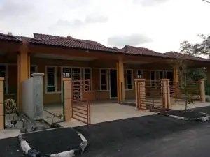 Lynn Guest House Jitra