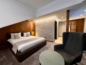 Hôtel Restaurant & Spa les Planets
