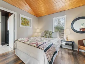 Lake Vermillion's Pike Bay Prime Snowmobiling/Skiing/Fishing Location