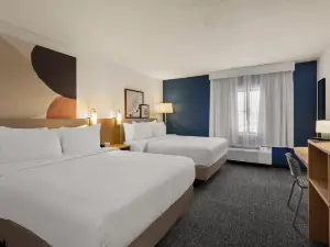 สปาร์ก บายฮิลตัน ฟอร์ตเวยน์