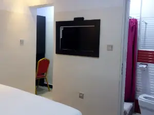 Nero Hotel