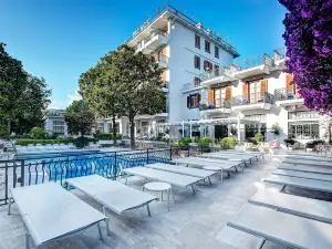 Majestic Palace Hotel