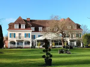 Chateau de Montreuil