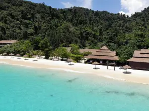 Victoria Cliff Nyaung Oo Phee Island