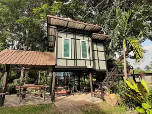 สวรรค์สร้างนางแก้วรีสอร์ท